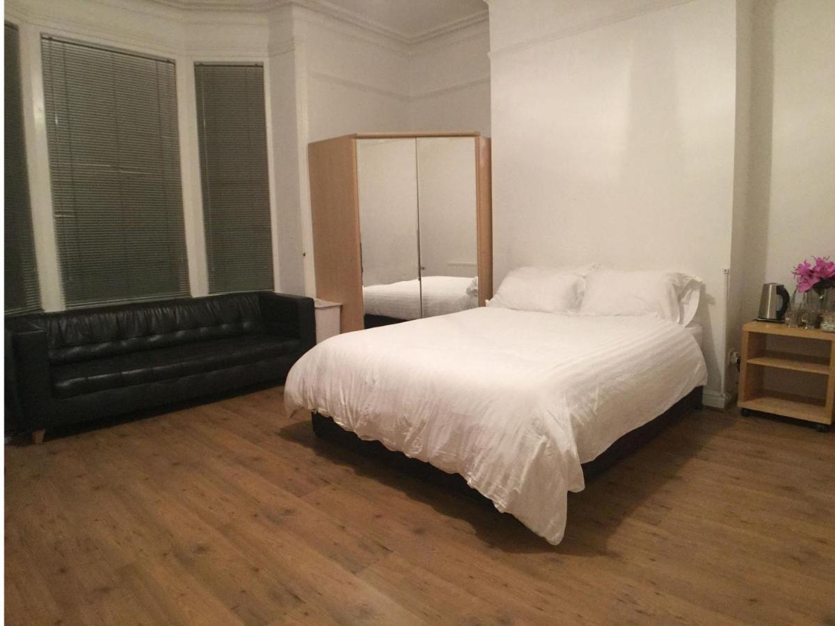 OutRam 26 Hotel Stockton-on-Tees Bagian luar foto